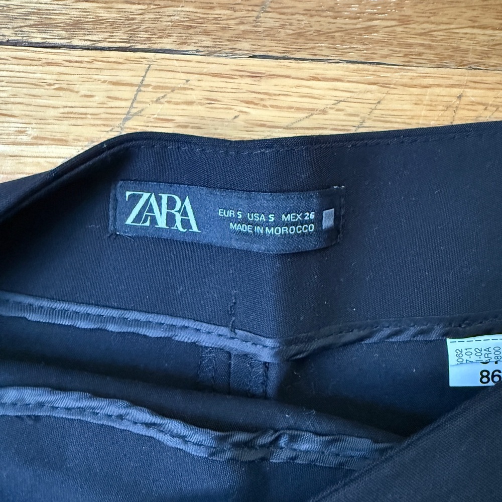 Zara Black Ruffle Mini Skort - Picture 4 of 4